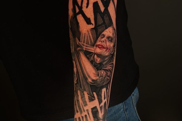 2A752DA7-1122-4A3F-9C95-3E8A87439063